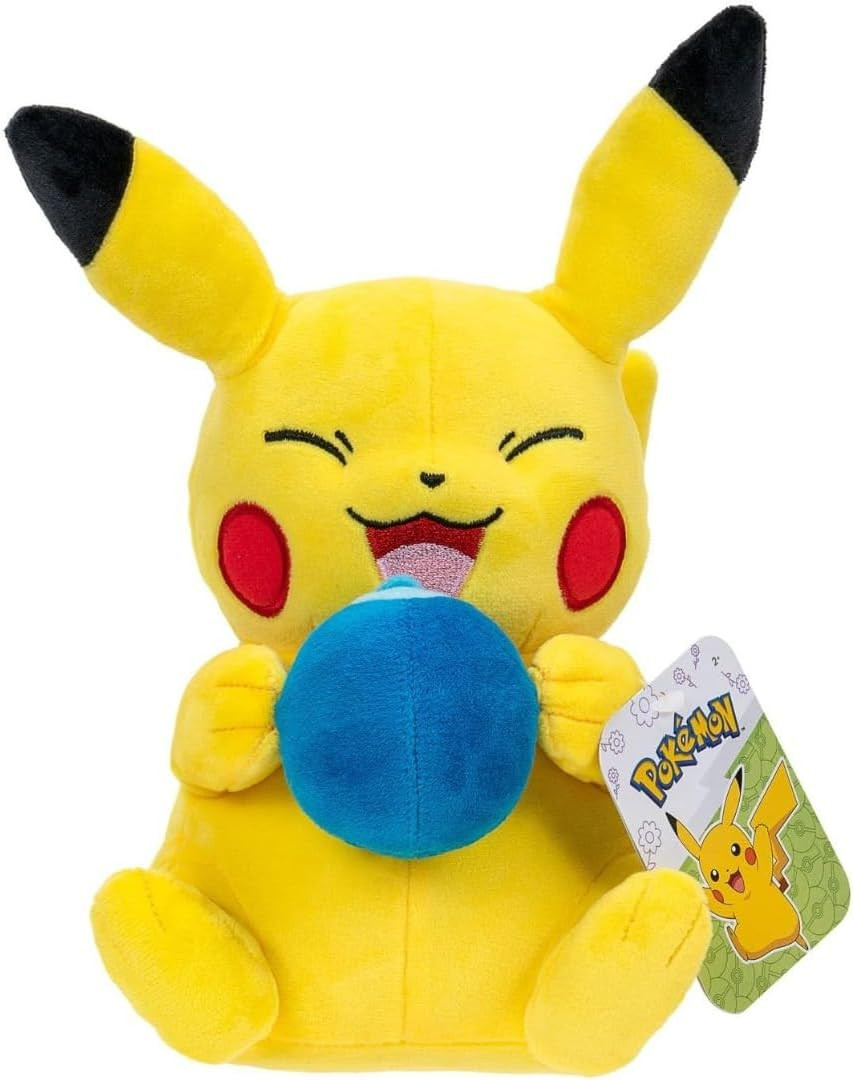 Pokemon Pluche - Pikachu with Oran Berry