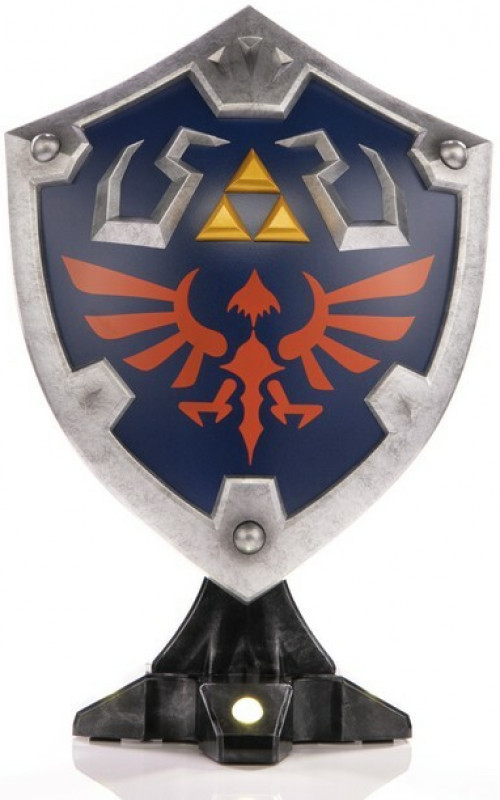 The Legend of Zelda Breath of the Wild PVC Statue – Hylian Shield Collector's Edition